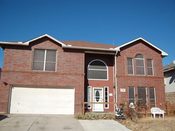 3467 Thaddeus Drive, Fort Worth, TX 76137