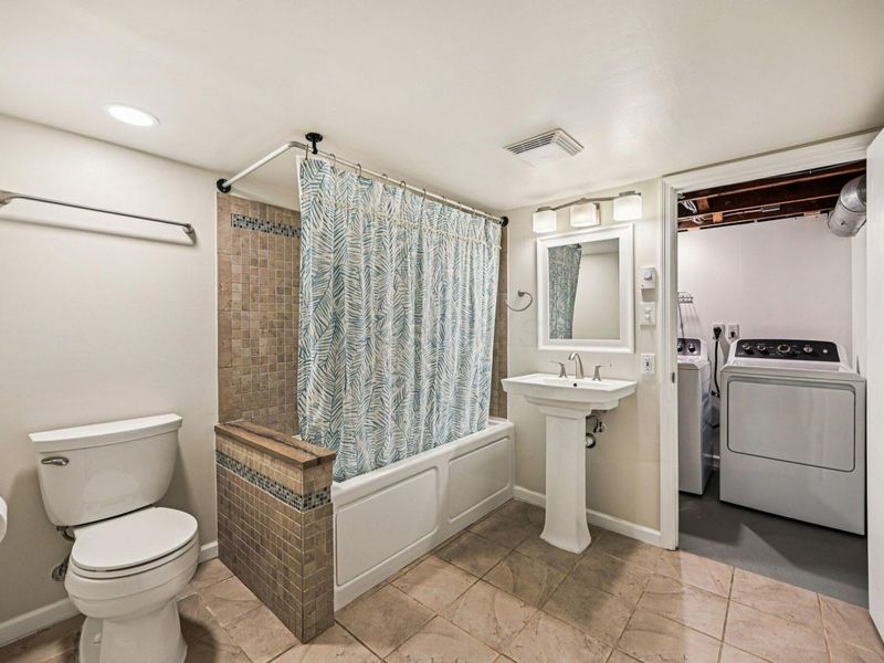 122 W Rathbone Avenue, Columbus, OH 43214 Photo 19