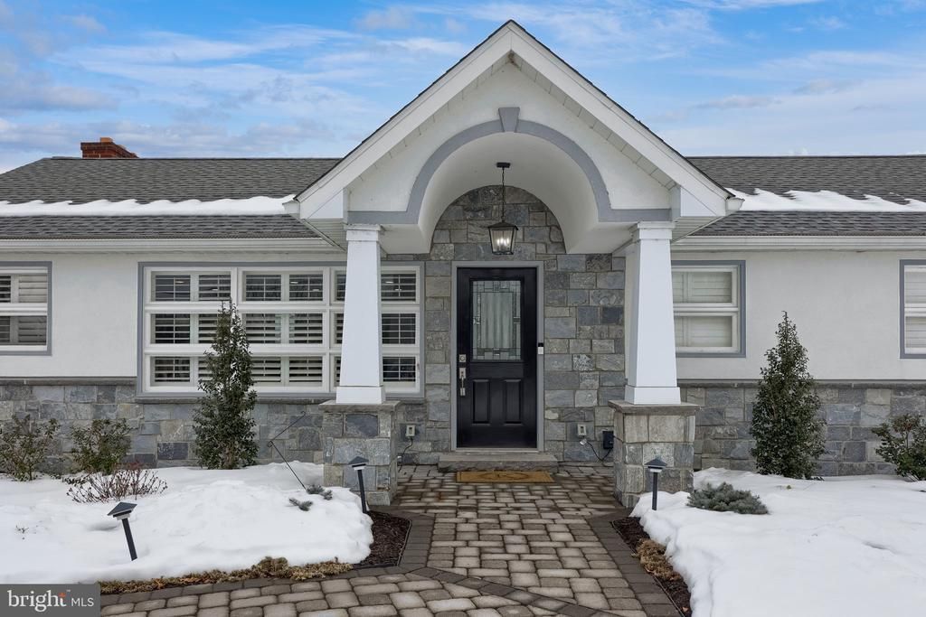 644 Brownsville Road, Reading, PA 19608 Main Photo