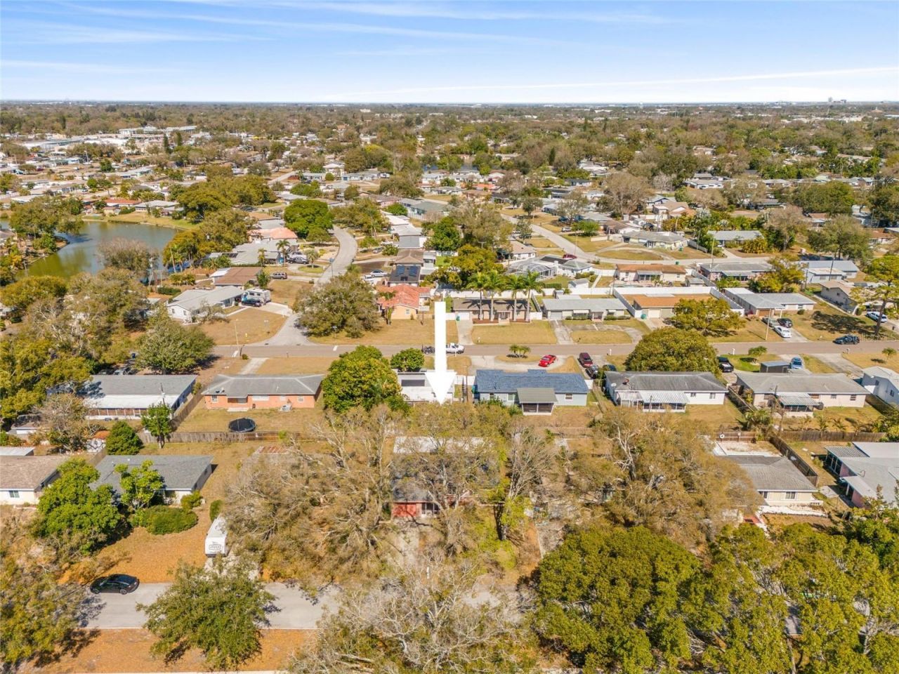 5589 46th Avenue N, Kenneth City, FL 33709 Photo