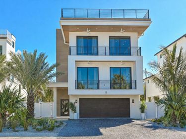 111 PALMETTO AVENUE, ANNA MARIA, FL 34216