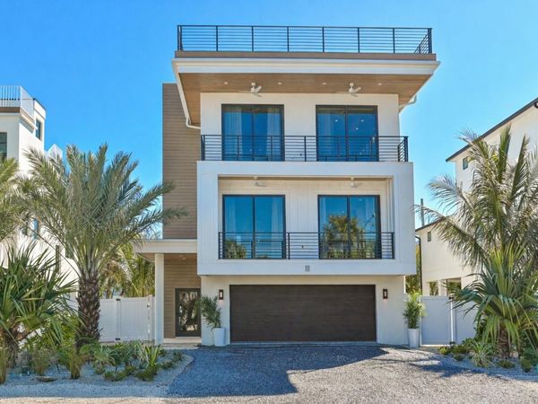 111 PALMETTO AVENUE, ANNA MARIA, FL 34216