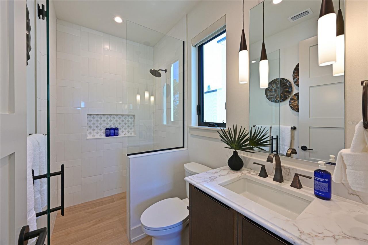 111 Palmetto Avenue, Anna Maria, FL 34216 Photo