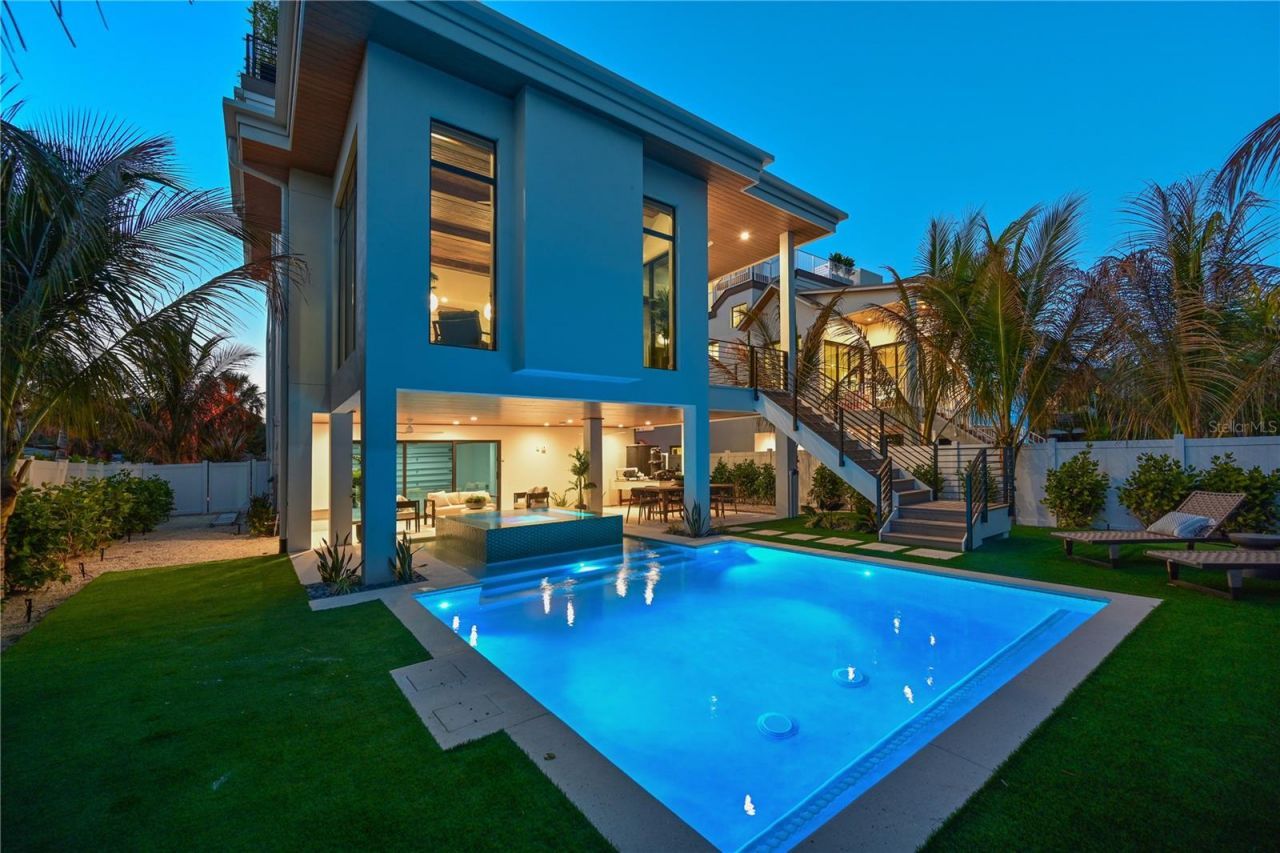 111 Palmetto Avenue, Anna Maria, FL 34216 Photo