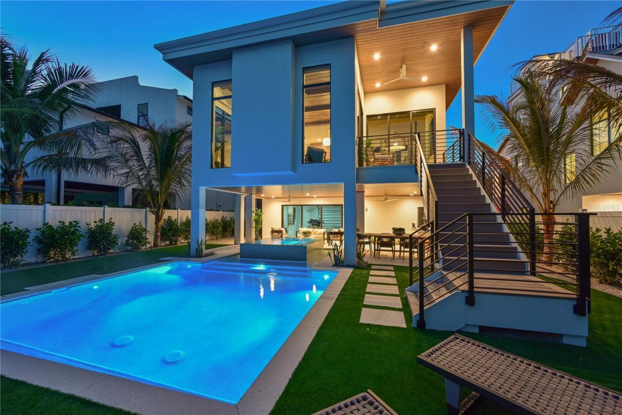 111 Palmetto Avenue, Anna Maria, FL 34216 Photo