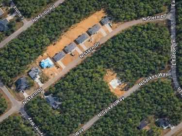 60 E FALCON STREET, DUNNELLON, FL 34434