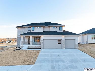 20131 R Street, Omaha, NE 68135