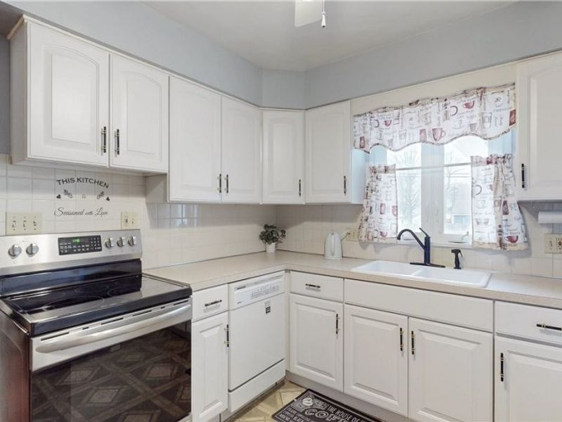 2504 17th Street, Cuyahoga Falls, OH 44223 Photo 11