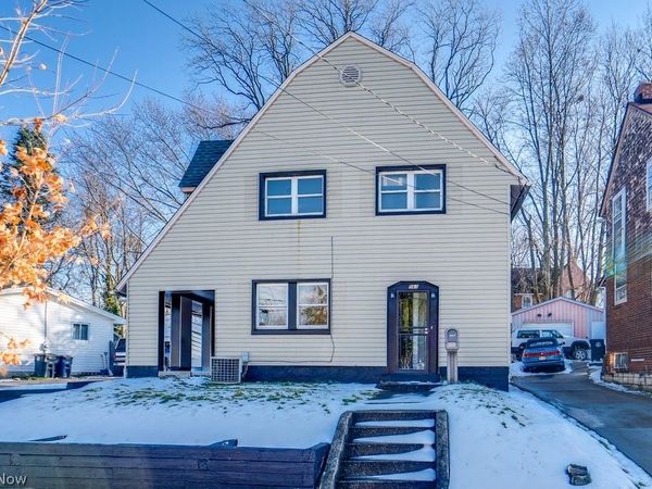561 Melrose Street, Akron, OH 44305