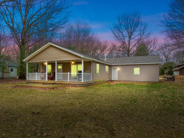 8311 W Shore Drive, Grand Junction, MI 49056