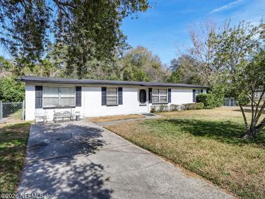 8341 COLVILLE Street, Jacksonville, FL 32220