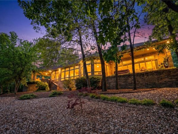16 Ellwood Circle, Bella Vista, AR 72715