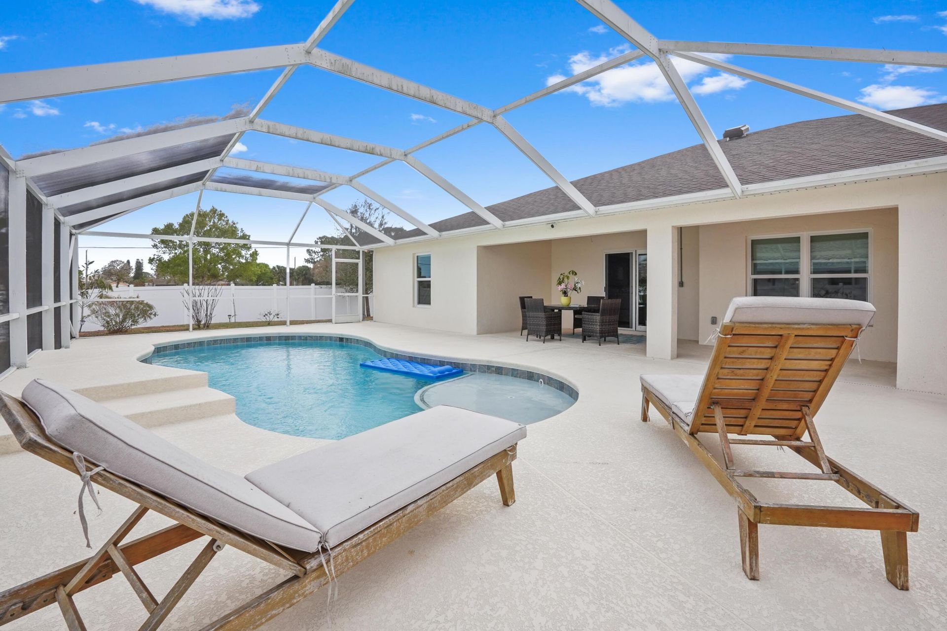 101 SW Nativity Terrace, Port Saint Lucie, FL 34984 Photo