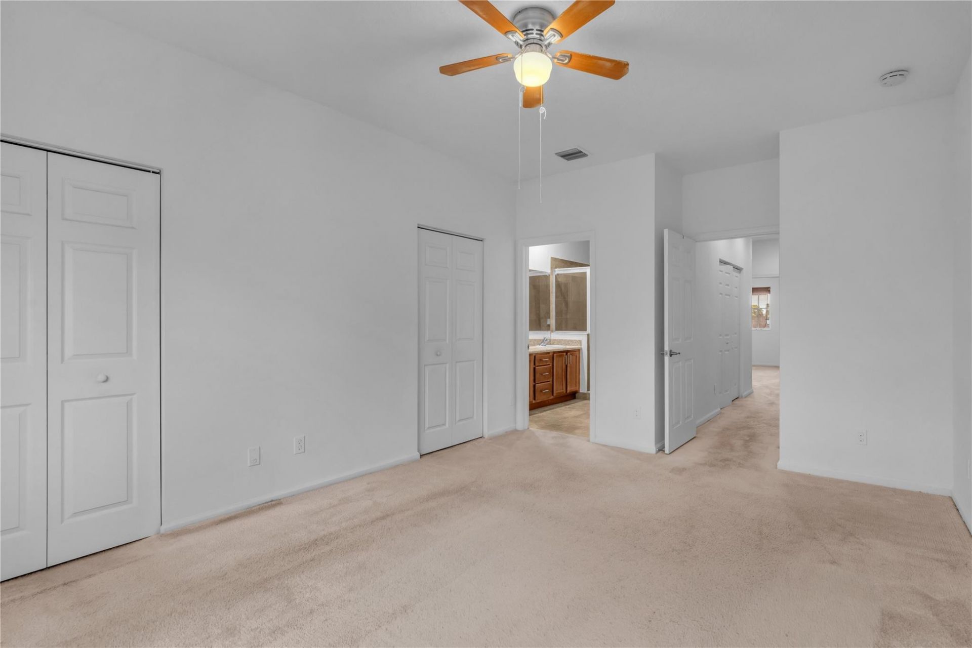 5940 Woodlands Blvd, Unit 5940, Tamarac, FL 33319 Photo