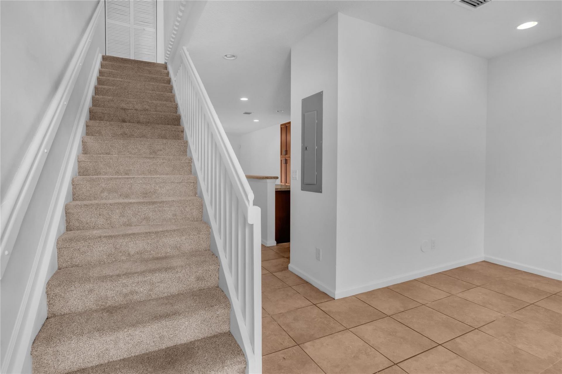 5940 Woodlands Blvd, Unit 5940, Tamarac, FL 33319 Photo