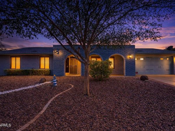 2201 W UTOPIA Road, Phoenix, AZ 85027