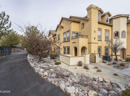17000 Wedge Parkway, Unit 1911, Reno, NV 89511 Photo