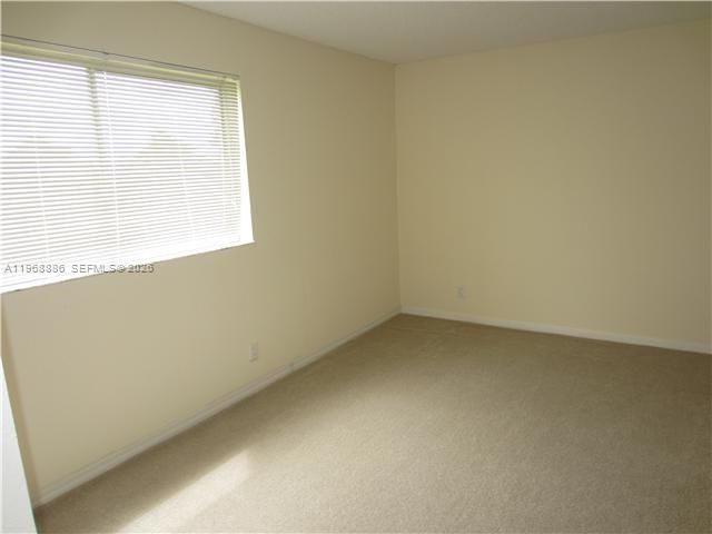 3370 N Pinewalk Dr N, Unit 1217, Margate, FL 33063 Photo