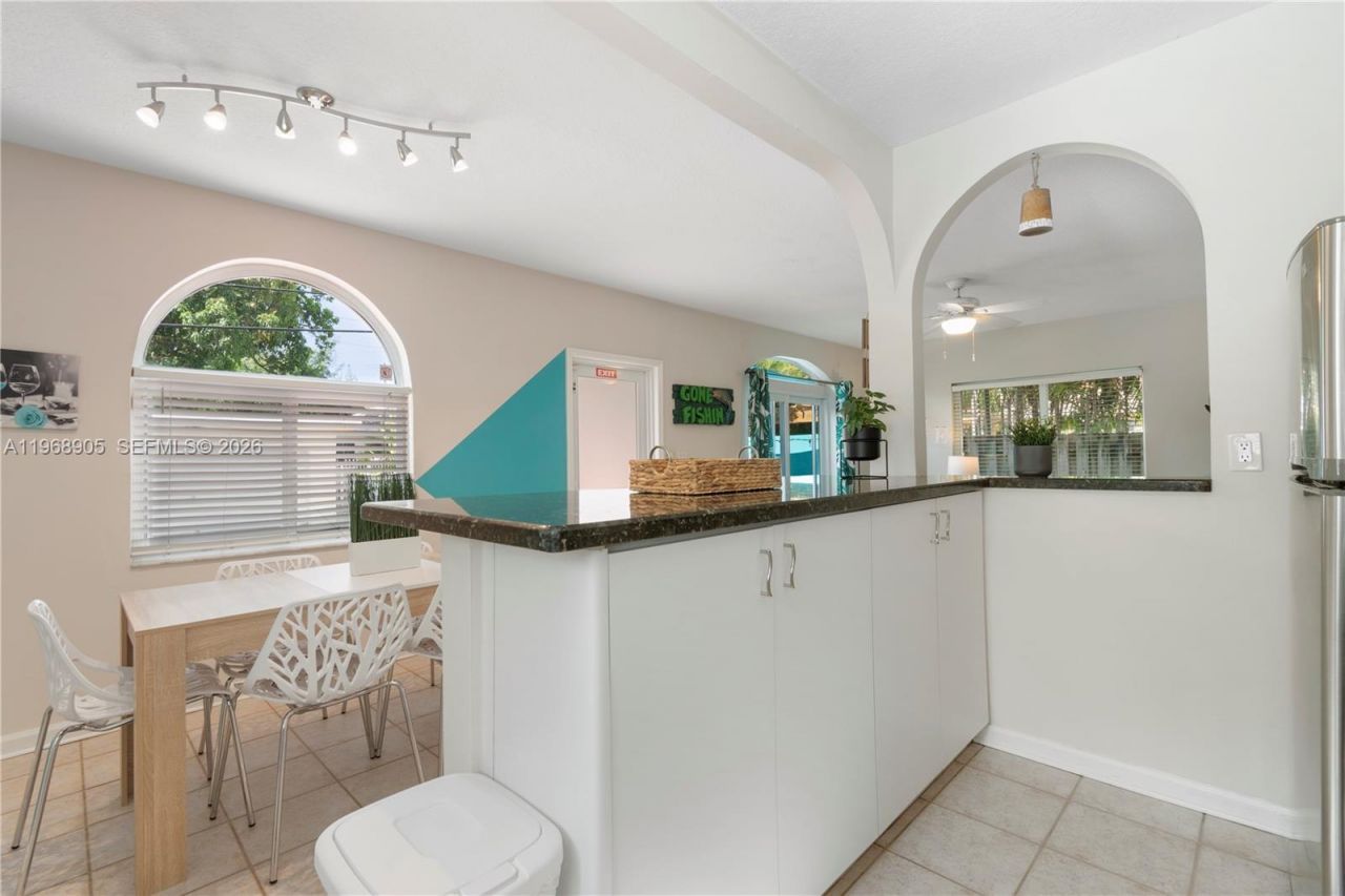 1633 Tyler St, Hollywood, FL 33020 Photo