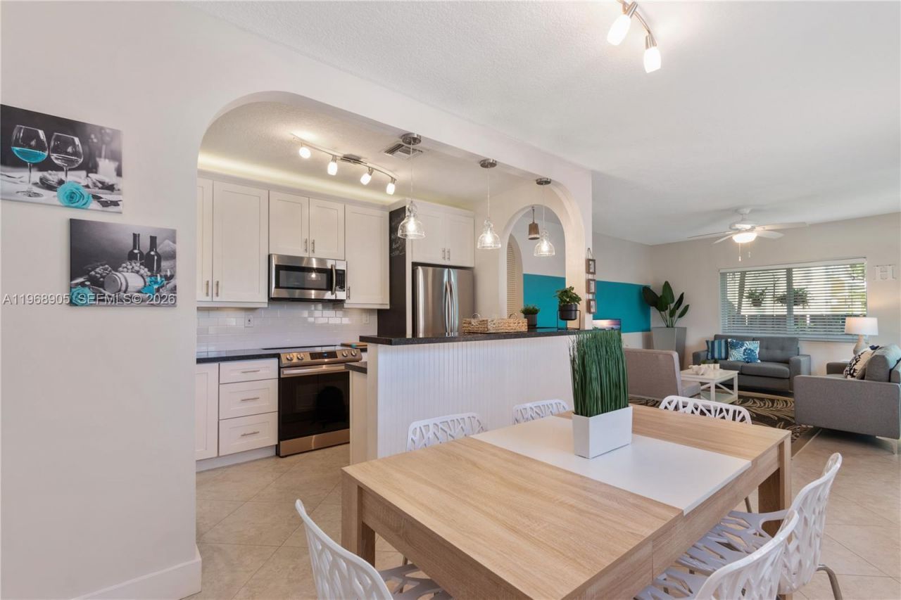 1633 Tyler St, Hollywood, FL 33020 Photo