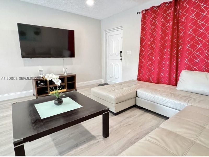 2841 SW 4th Ct, Fort Lauderdale, FL 33312 Photo