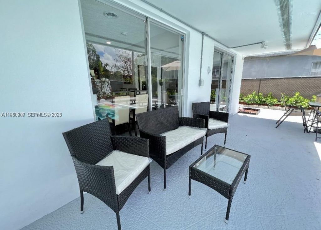 2841 SW 4th Ct, Fort Lauderdale, FL 33312 Photo