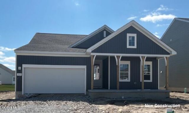 919 Darter Drive, Bowling Green, OH 43402 Main Photo