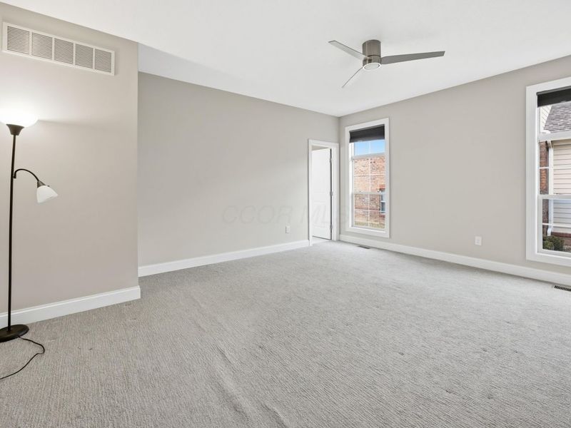 8057 Pleasant Drive , Dublin, OH 43016 Photo 13