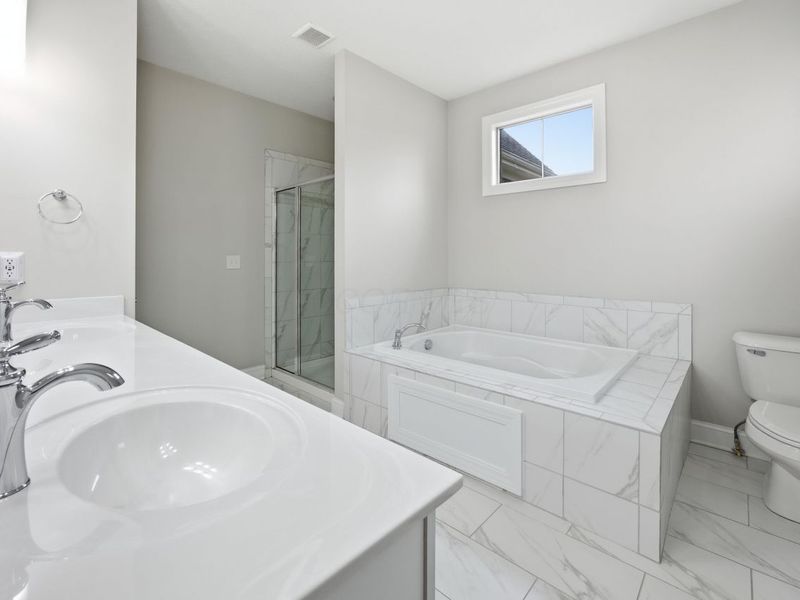 8057 Pleasant Drive , Dublin, OH 43016 Photo 17