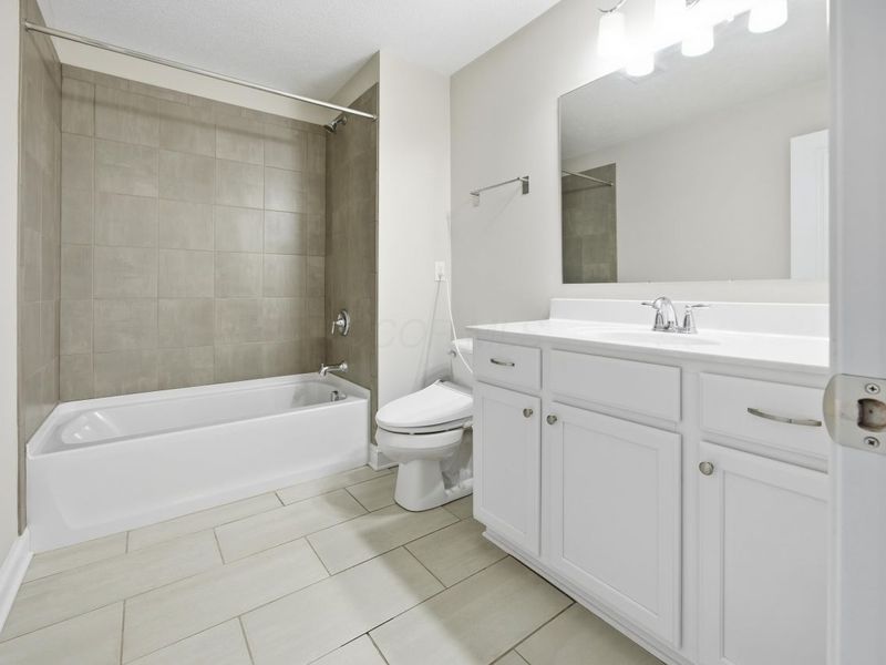 8057 Pleasant Drive , Dublin, OH 43016 Photo 27