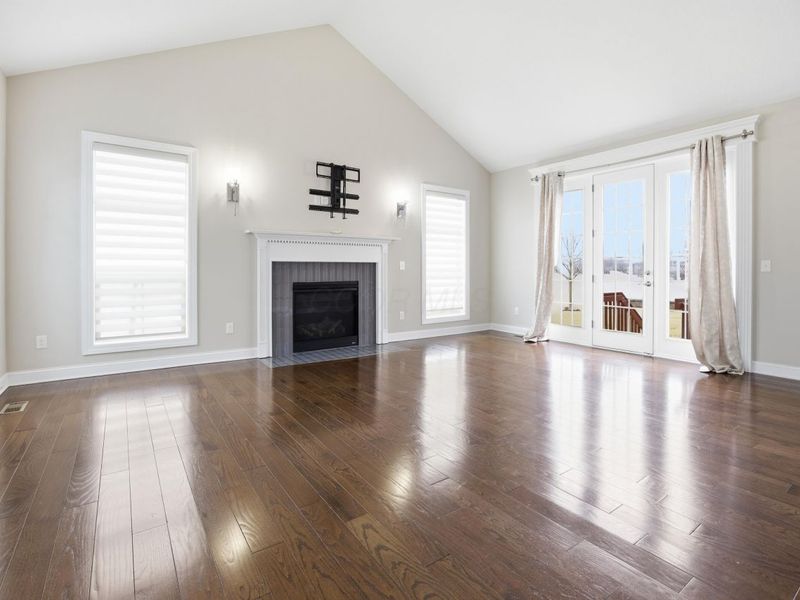 8057 Pleasant Drive , Dublin, OH 43016 Photo 6