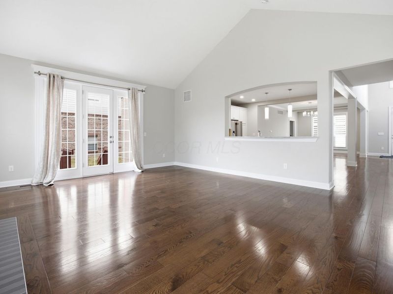 8057 Pleasant Drive , Dublin, OH 43016 Photo 7