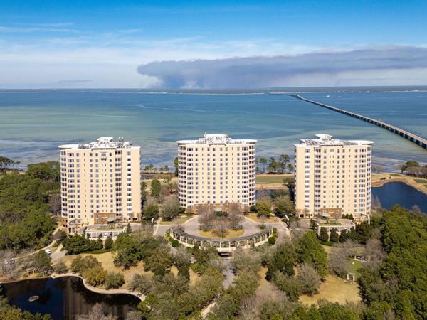 408 Kelly Plantation Drive, Unit 409, Destin, FL 32541