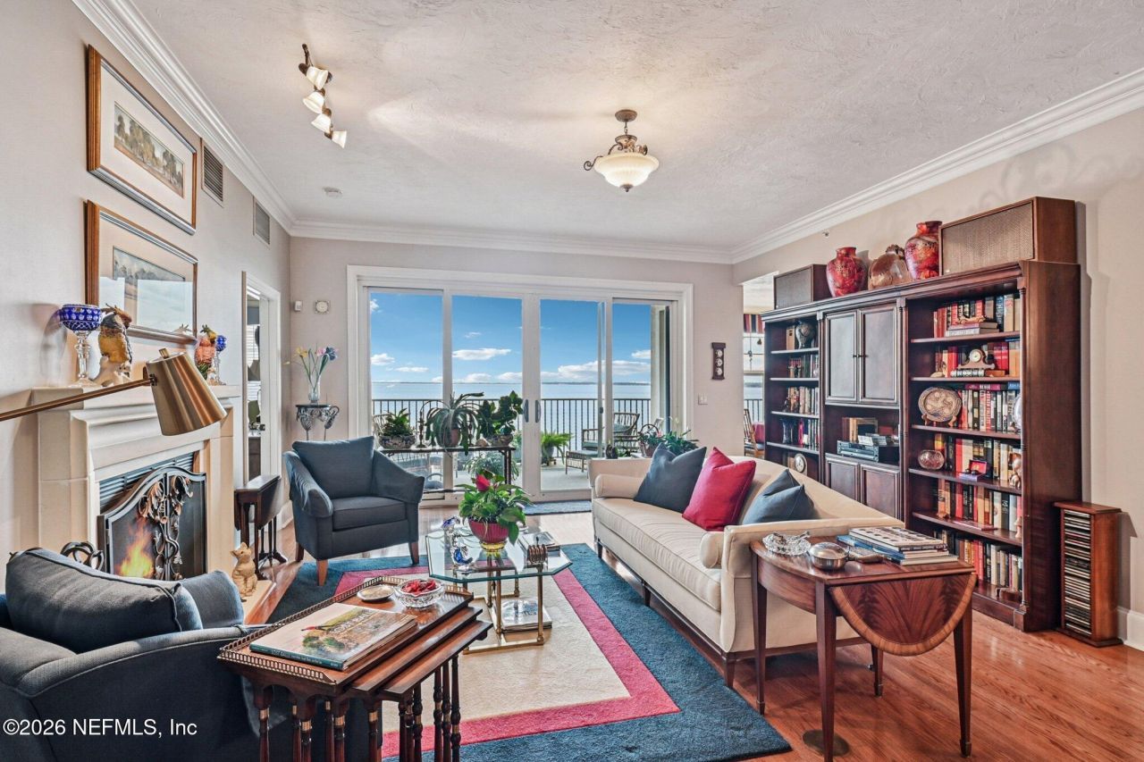 2358 Riverside Avenue, Unit 405, Jacksonville, FL 32204 Photo