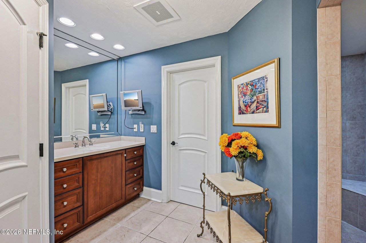 2358 Riverside Avenue, Unit 405, Jacksonville, FL 32204 Photo