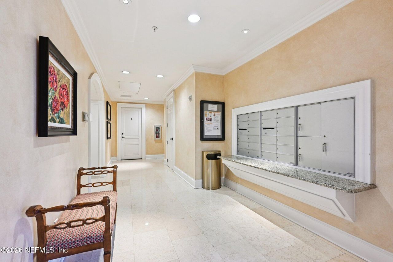 2358 Riverside Avenue, Unit 405, Jacksonville, FL 32204 Photo