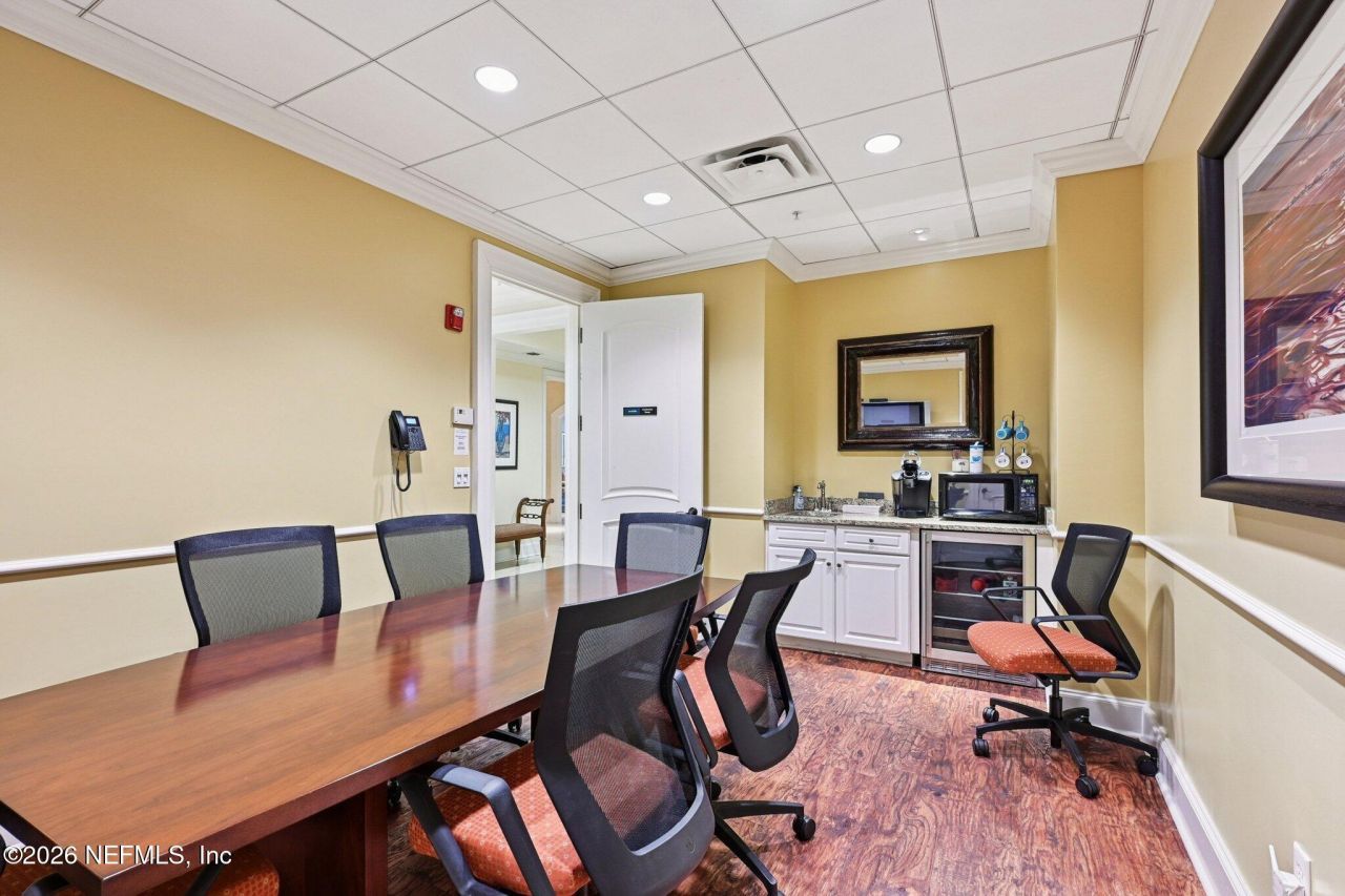 2358 Riverside Avenue, Unit 405, Jacksonville, FL 32204 Photo