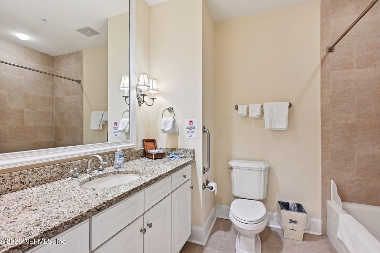 2358 Riverside Avenue, Unit 405, Jacksonville, FL 32204 Photo