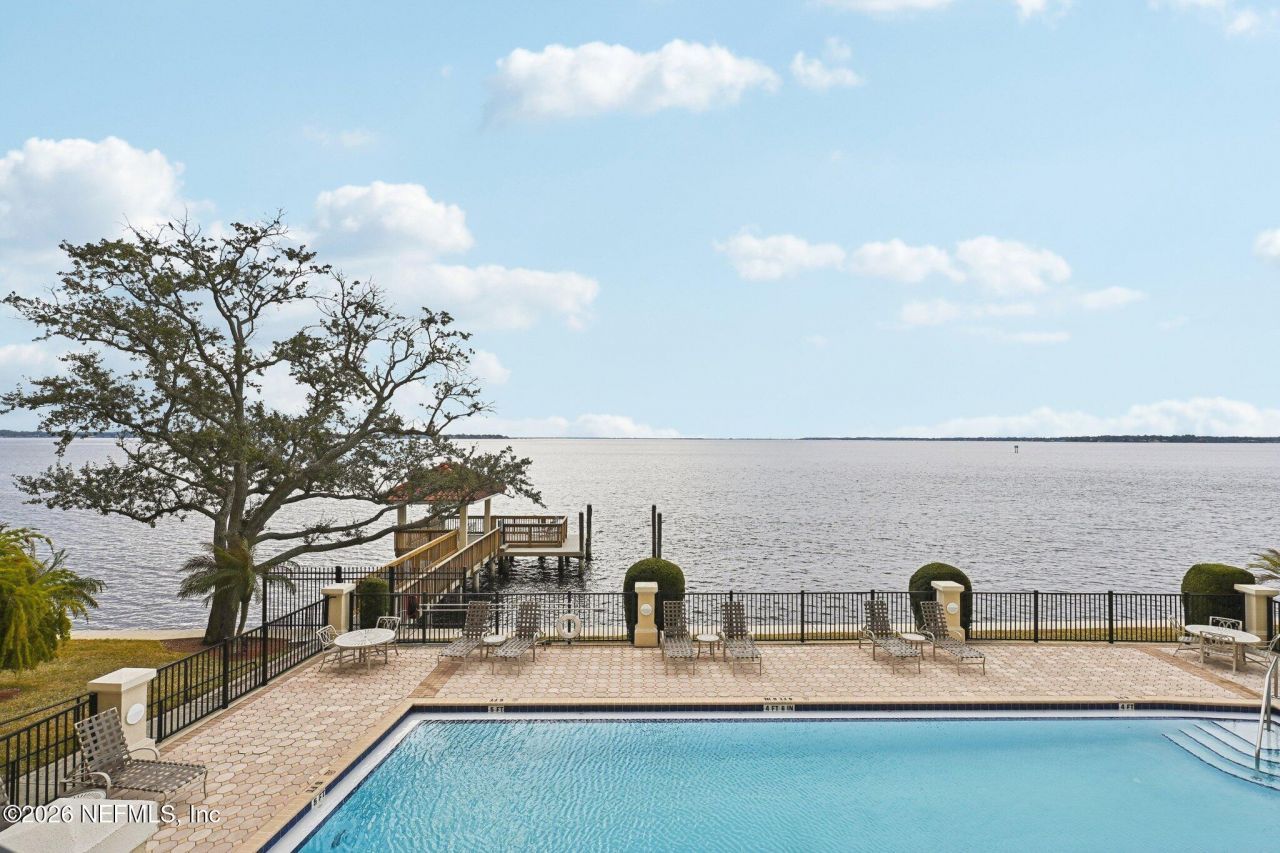 2358 Riverside Avenue, Unit 405, Jacksonville, FL 32204 Photo
