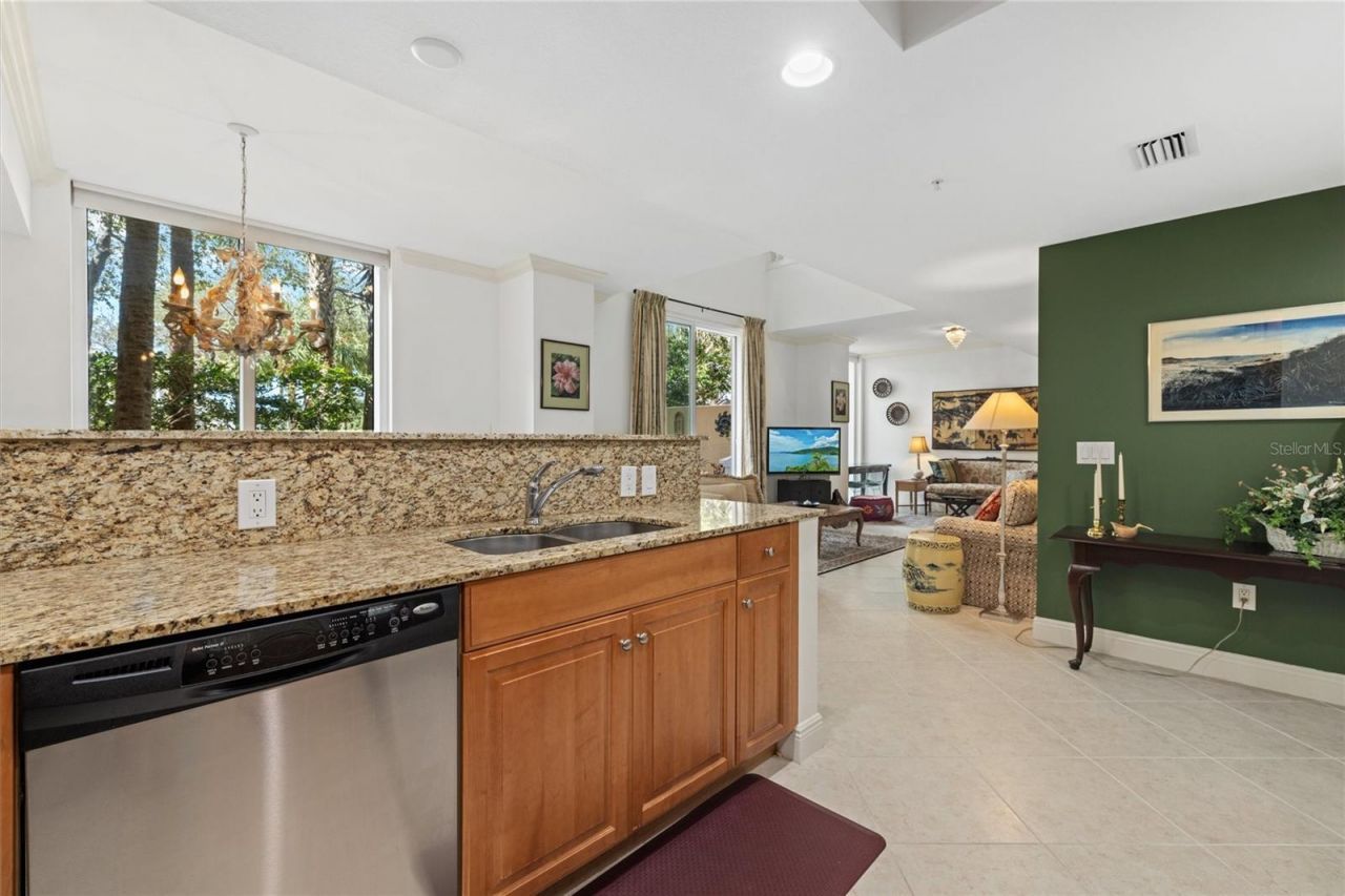 800 N Tamiami Trail, Unit 103, Sarasota, FL 34236 Photo