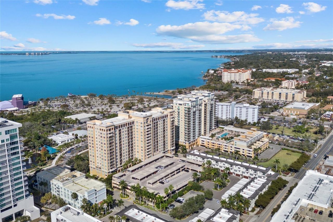 800 N Tamiami Trail, Unit 103, Sarasota, FL 34236 Photo