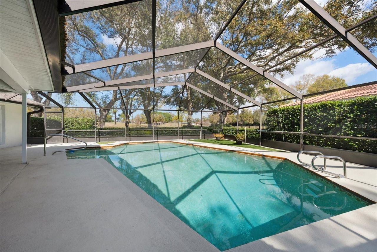 3160 Masters Drive, Clearwater, FL 33761 Photo