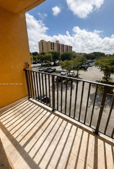 4721 NW 7th St, Unit 305-12, Miami, FL 33126 Photo