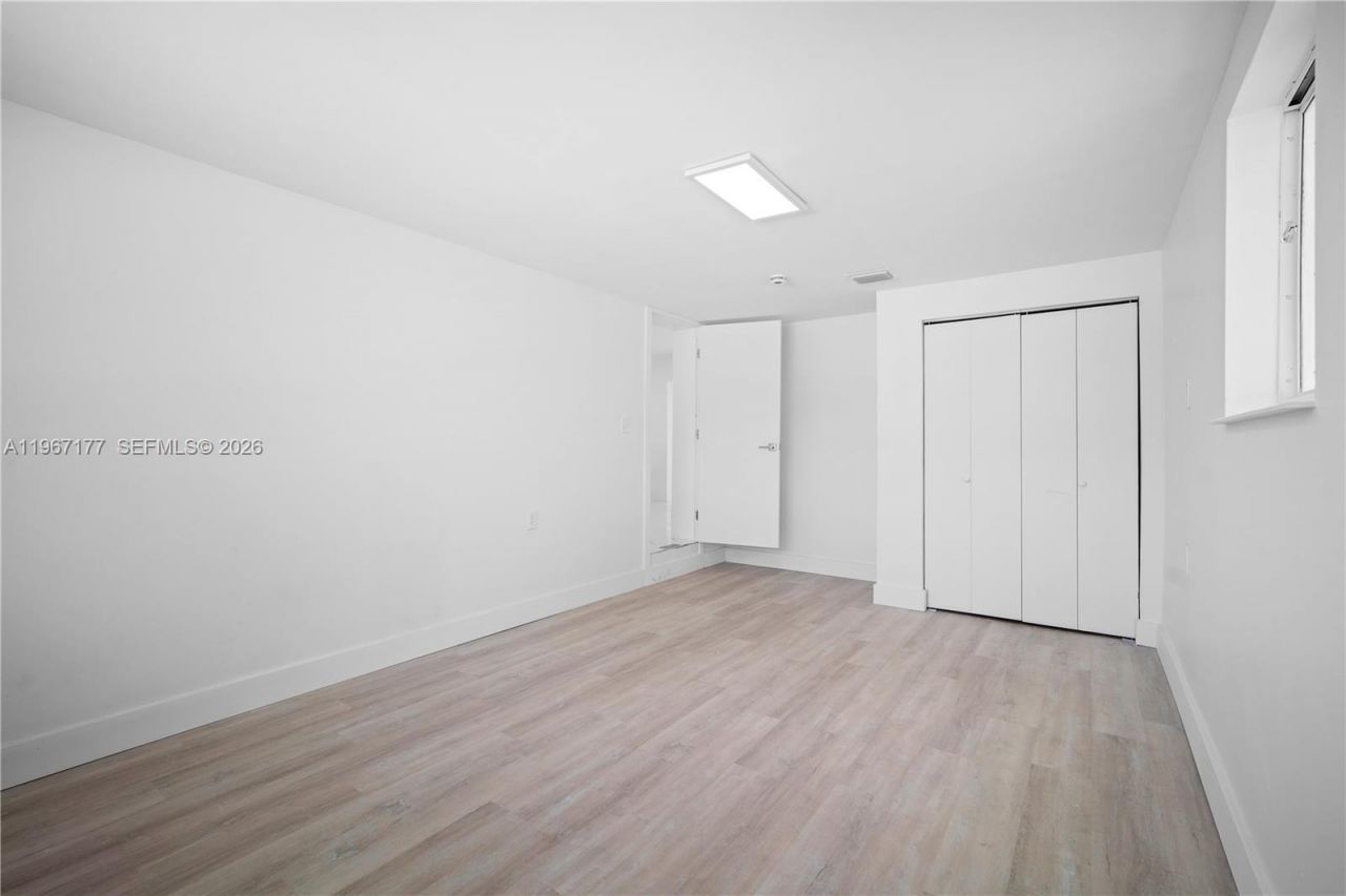 13160 NW 17th Ave, Miami, FL 33167 Photo