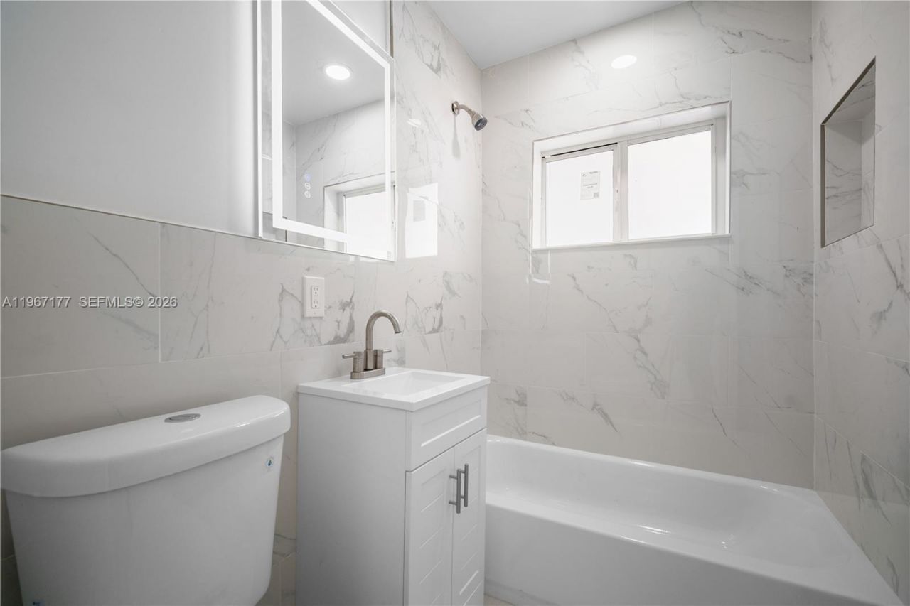 13160 NW 17th Ave, Miami, FL 33167 Photo