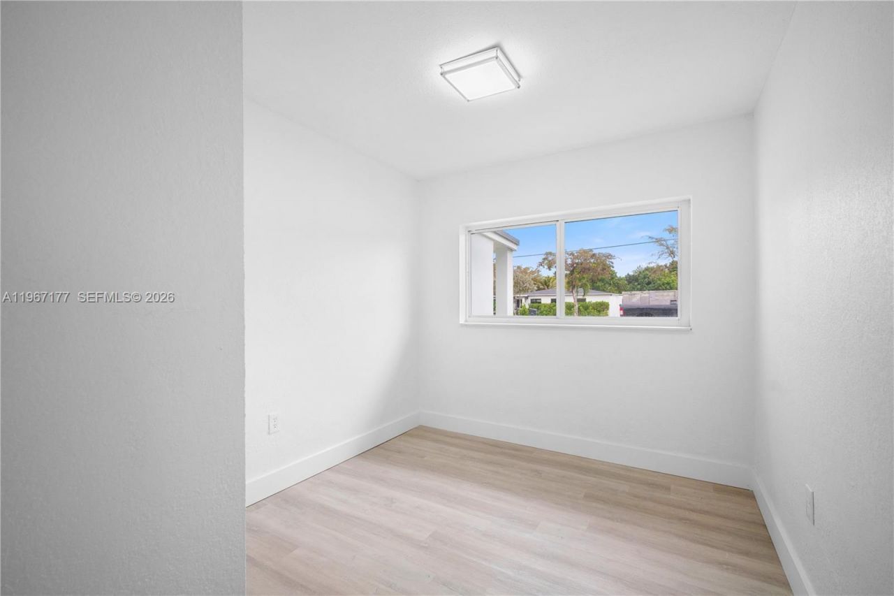 13160 NW 17th Ave, Miami, FL 33167 Photo