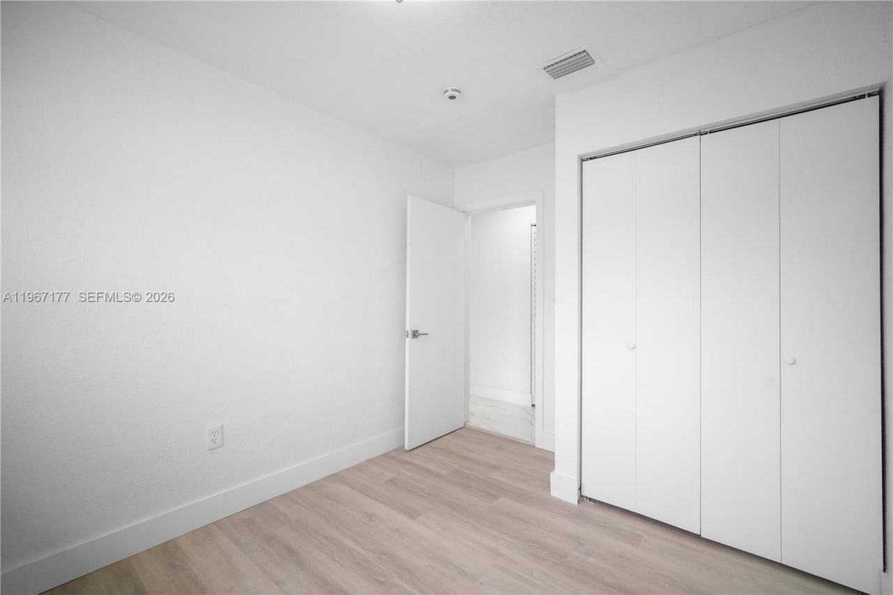 13160 NW 17th Ave, Miami, FL 33167 Photo