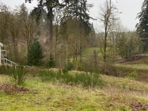 535 Sahalee Dr SE, Salem, OR 97306
