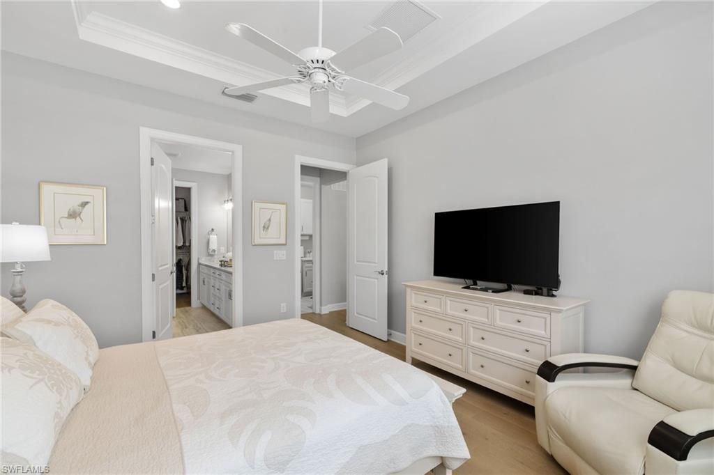 9410 Whooping Crane Way, Naples, FL 34120 Photo