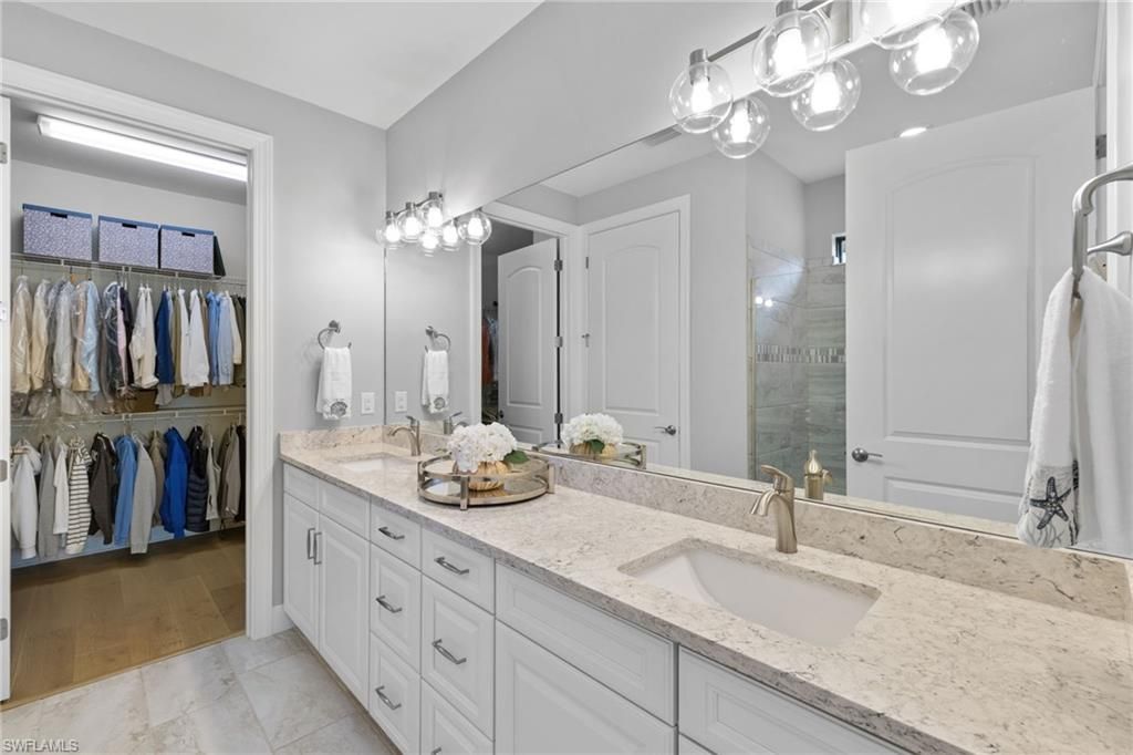 9410 Whooping Crane Way, Naples, FL 34120 Photo
